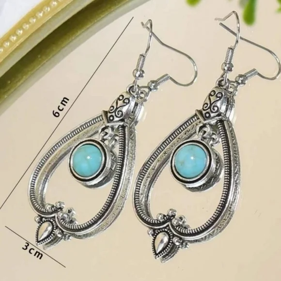 Antique Silver Howlite Dangling Earrings - Picture 2 of 3